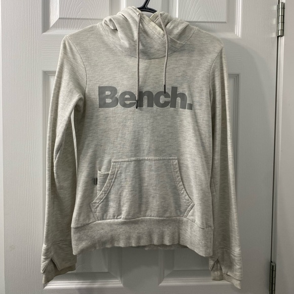 Women bench hoodie. XS - Picture 1 of 3